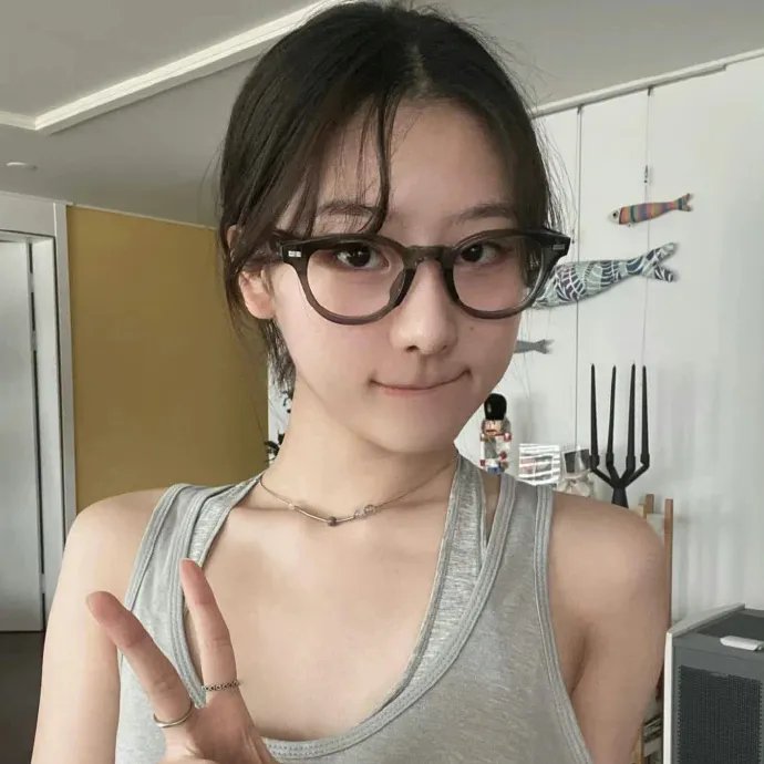开心女鬼粤语